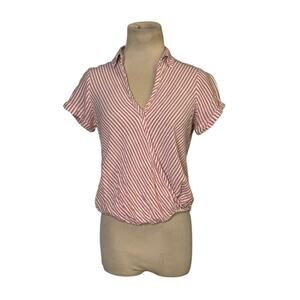 Universal Thread pink white stripes short sleeves top size XS